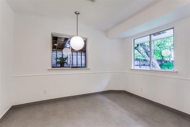 Building Photo - 2718 Runningbrook Ln