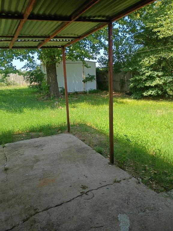 Building Photo - 8713 S Hillcrest Dr