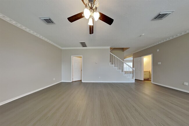 Building Photo - 12618 Duchess Ln