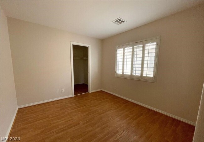 Building Photo - 913 Dancing Rain Ct