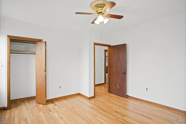 Building Photo - 111 Albion St