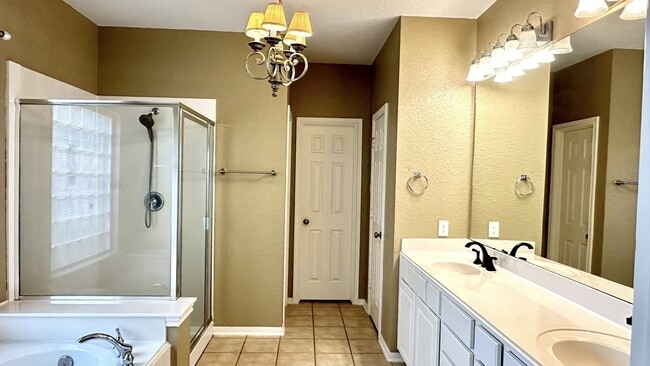 Building Photo - 158 Prairie Dawn Cir