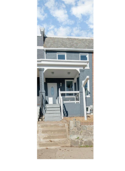 Building Photo - 1260 Penn St NE