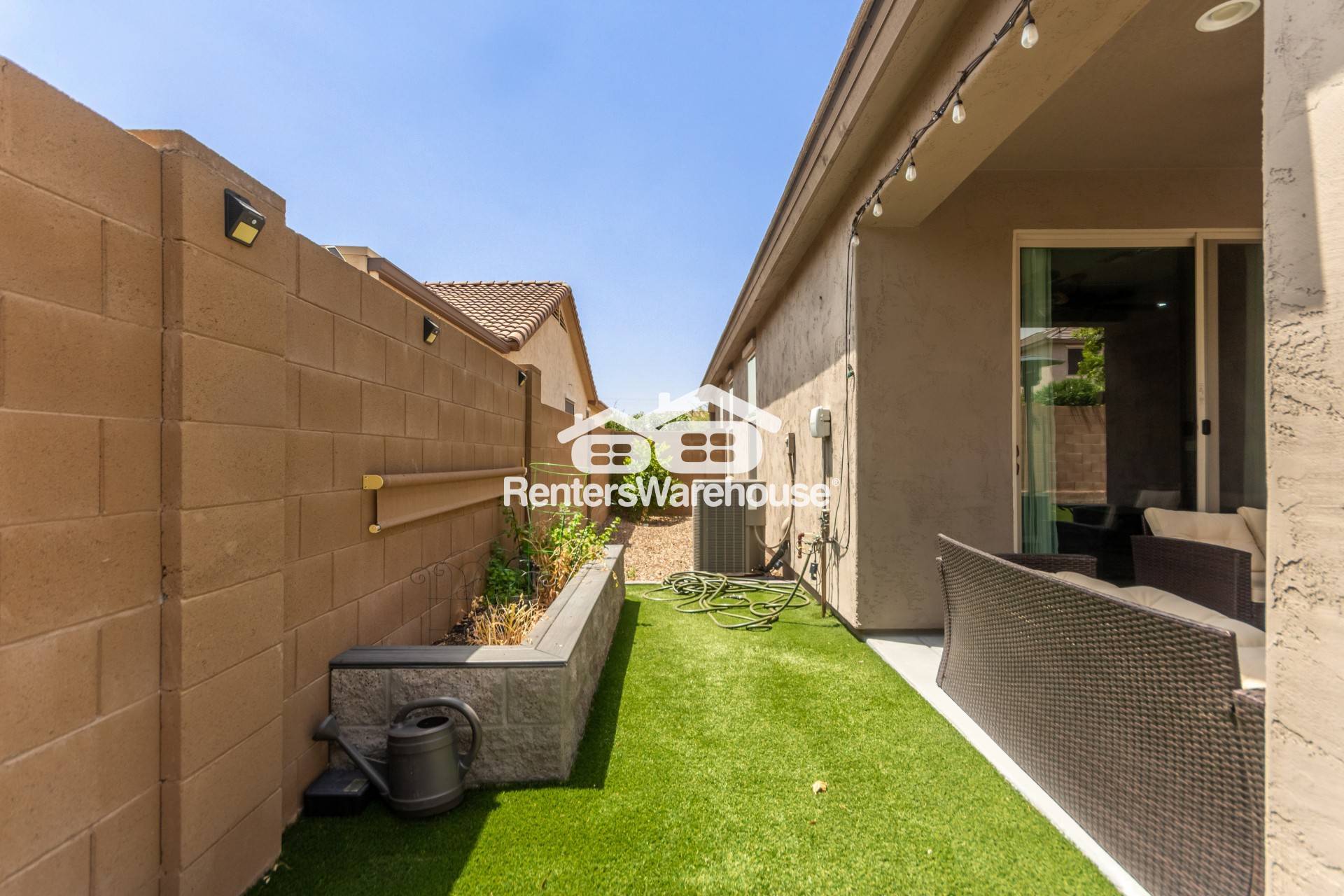 Building Photo - 9548 W Chama Dr