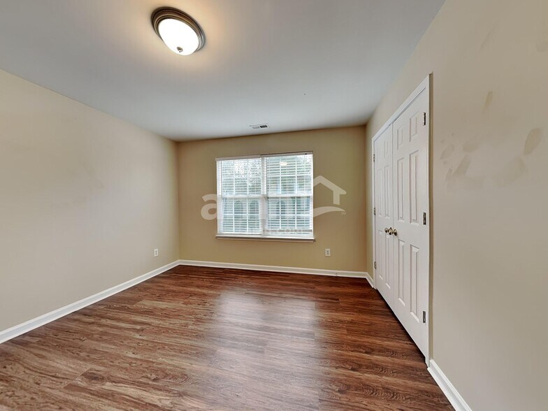 Building Photo - 3961 Tyler Bluff Ln