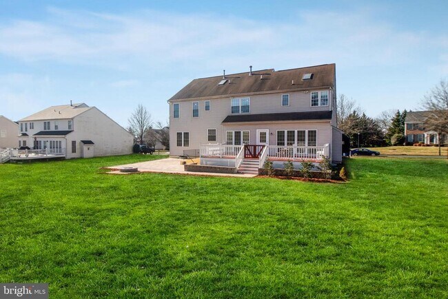 Building Photo - 15309 Lions Den Rd