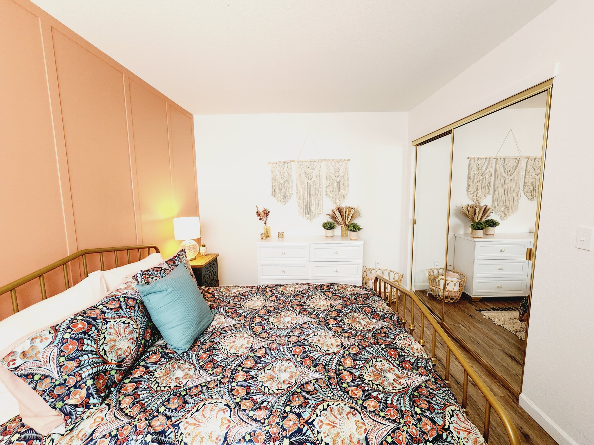 Guest Bedroom 2 - 155 S Canyon Diablo Rd