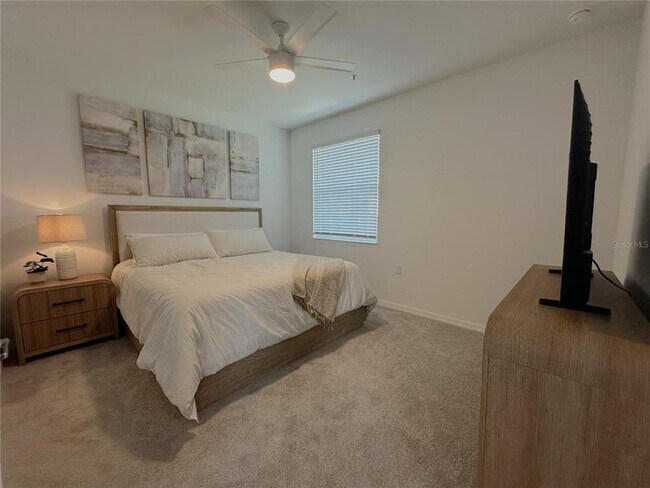 Building Photo - 14201 Heritage Landing Blvd