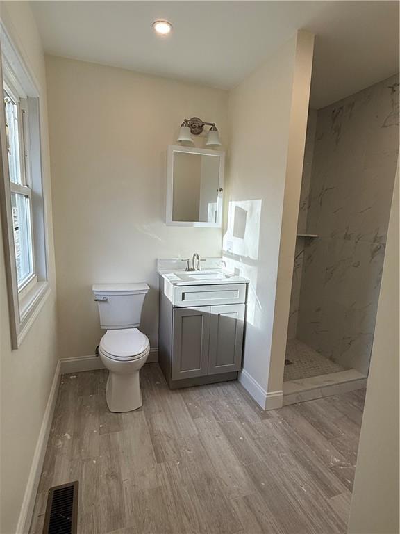 Building Photo - 739 Victory Hwy