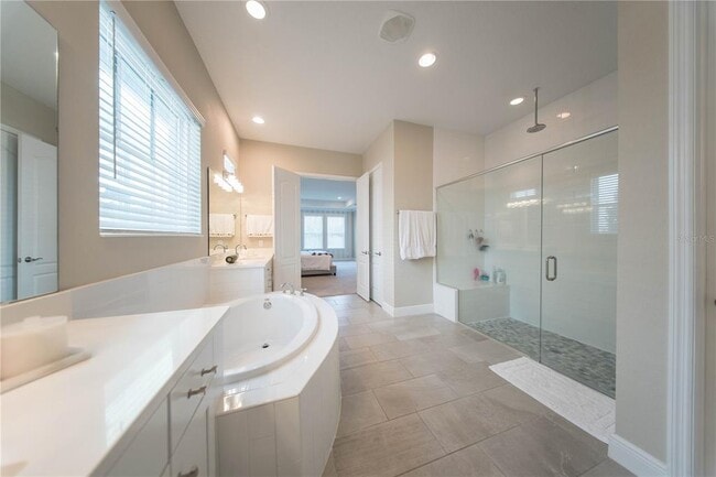 Building Photo - 12601 Bovet Ave