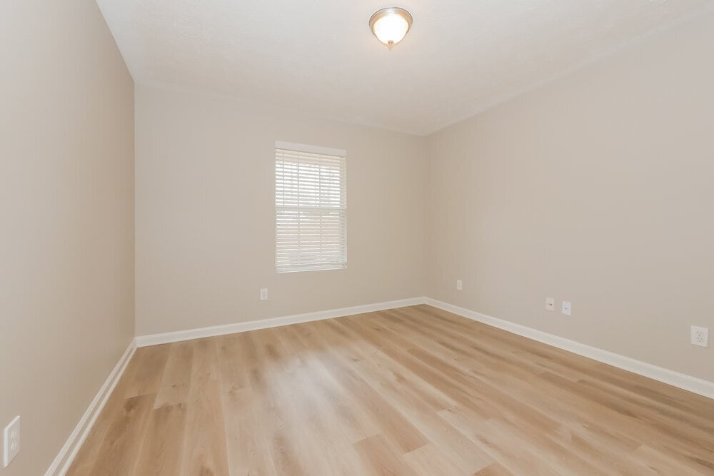 Building Photo - 51 Fairview Dr