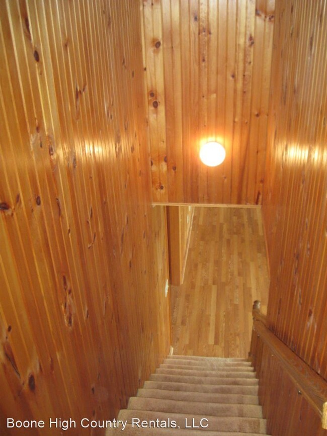 Building Photo - 3 br, 2 bath House - 2871 Junaluska Road