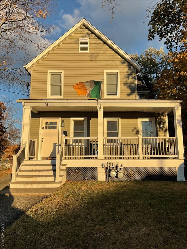 Primary Photo - 50 Ridge St