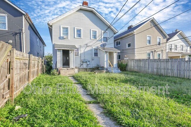 Building Photo - 2545 Sullivant Ave