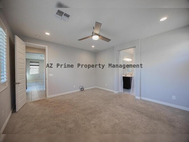 Building Photo - 2612 W Perola Dr