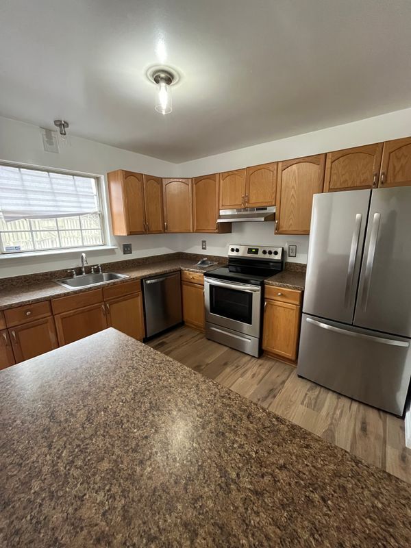 Building Photo - 2224 Prince of Wales Ct