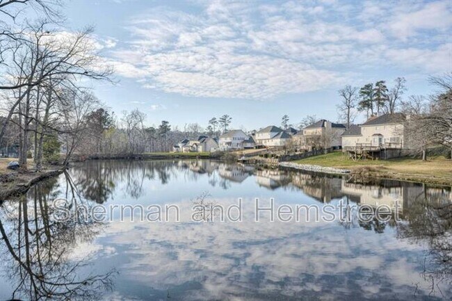 Building Photo - 289 Ashbrook Dr