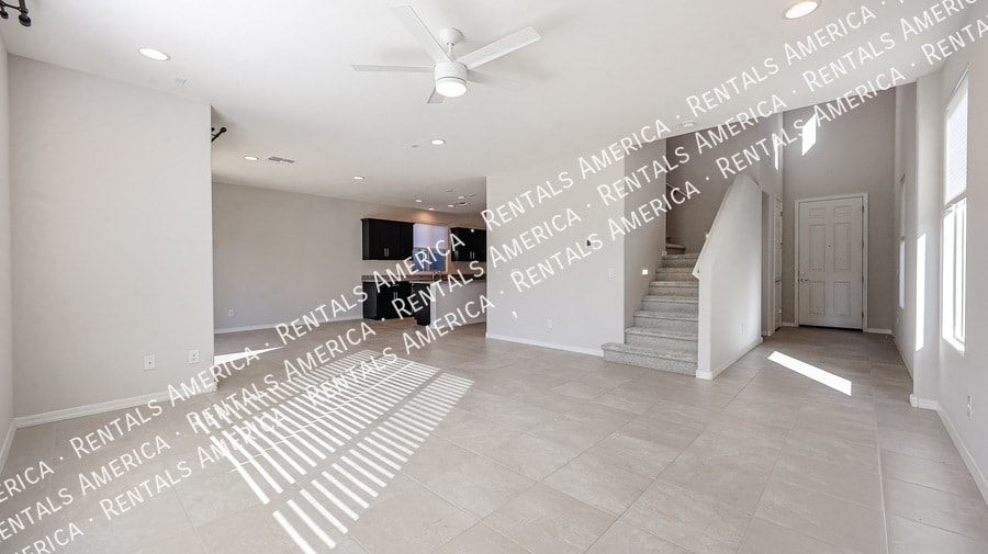 Building Photo - 17611 W Missouri Ave