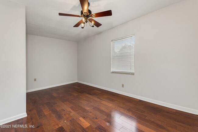 Building Photo - 10654 Casa Grande Dr