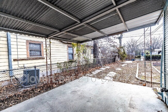 Building Photo - 206 Hoover Ave