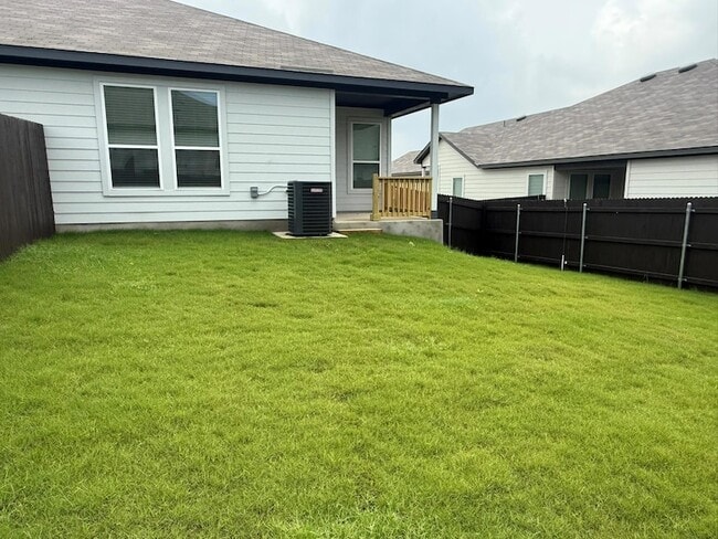 Building Photo - 170 Schrader Dr