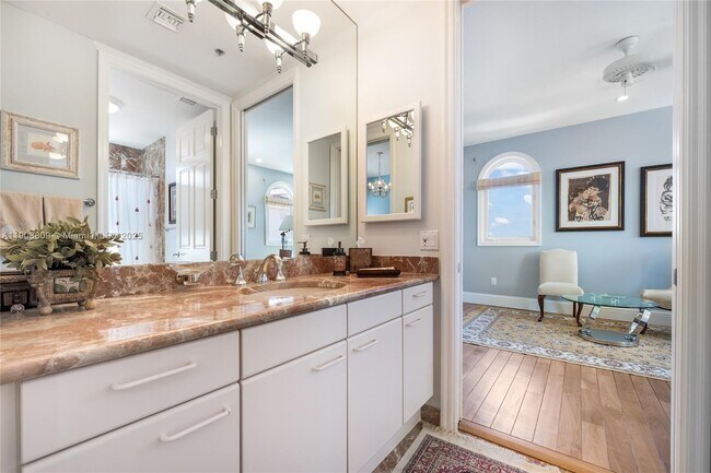 Building Photo - 13643 Deering Bay Dr