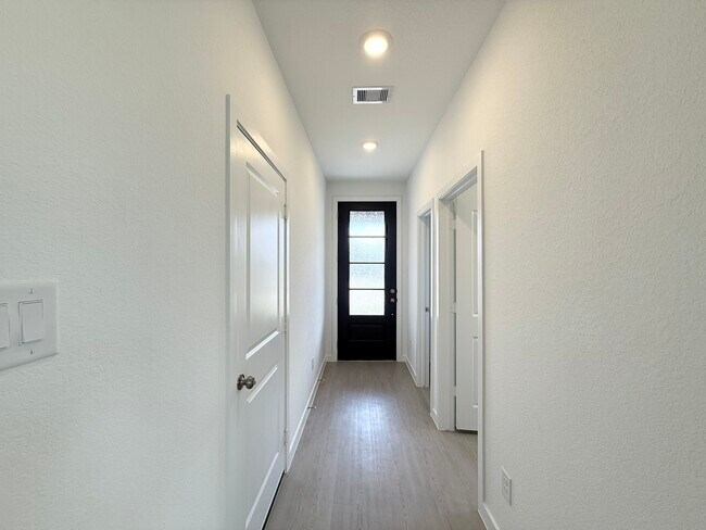 Building Photo - 28718 Grand Mesquite Ln