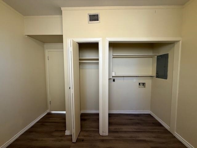 Building Photo - 1717 Clark Blvd