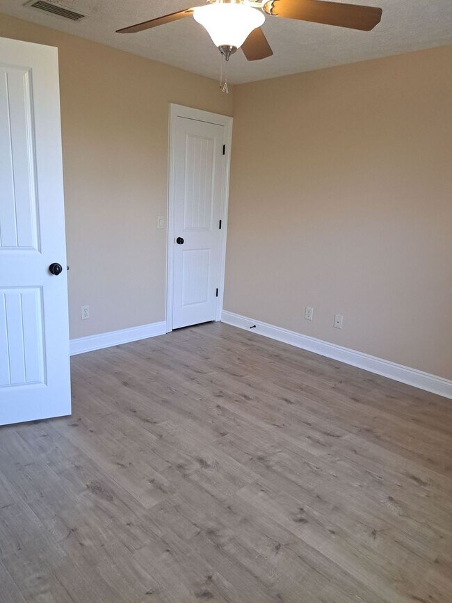 Building Photo - 2946 Palmetto Ridge Way