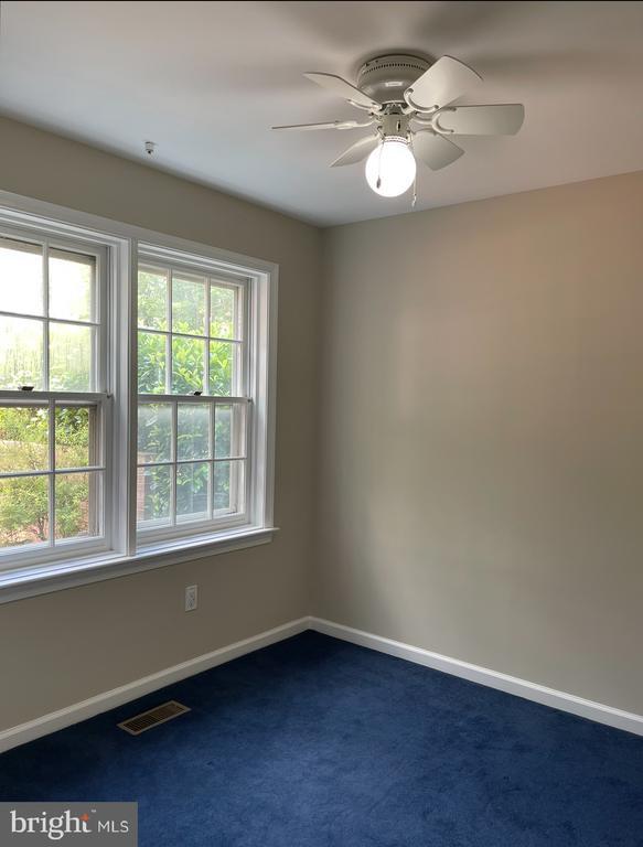 Building Photo - 8024 QUARRY RIDGE Way