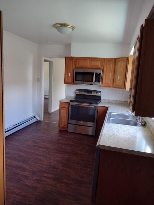 Building Photo - Comfortable Single Family Home in Trinidad