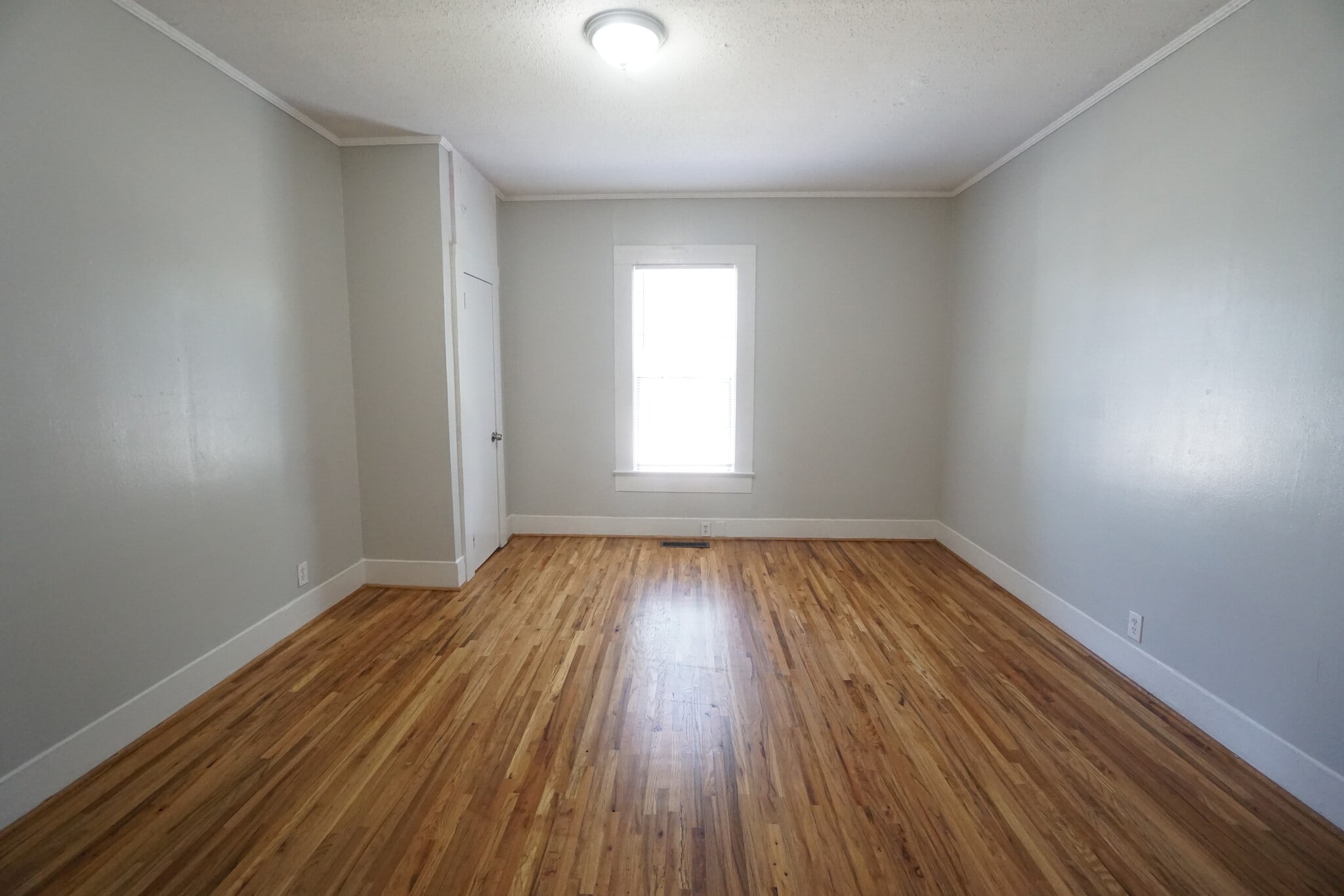 Building Photo - 4335 Jackson St