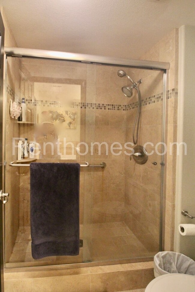 Building Photo - 2802 Piantino Cir
