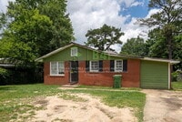 Building Photo - 5421 Susan Ln