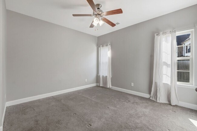 Building Photo - Harpeth Park Townhome in Bellevue