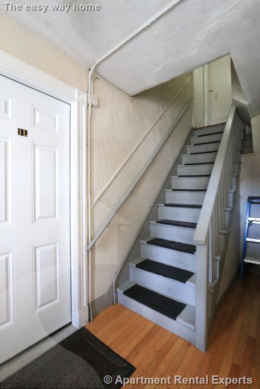 Building Photo - 429 Franklin St