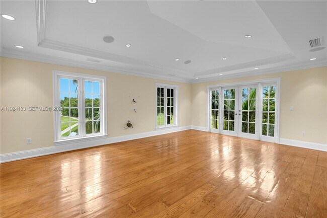 Building Photo - 13671 Deering Bay Dr