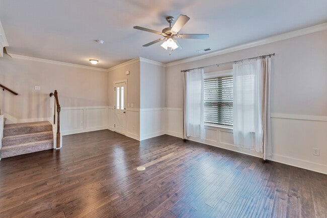 Building Photo - 6010 Stonewater Ct