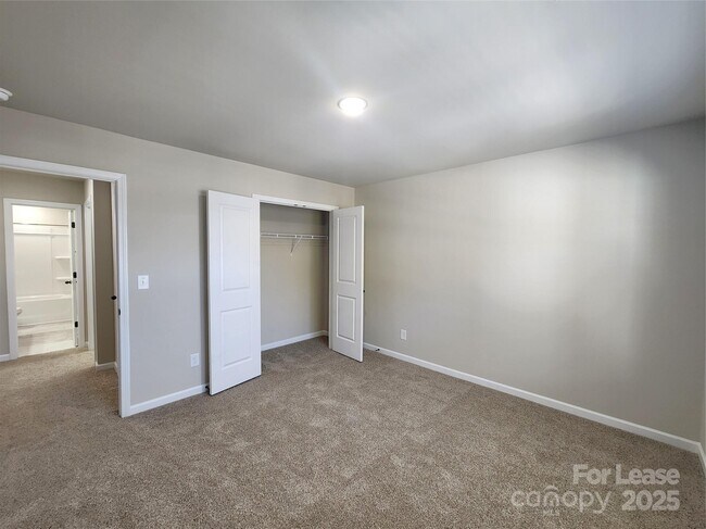 Building Photo - 12526 Susanna Dr