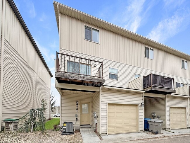 Building Photo - 8721 W Pine Valley Ln