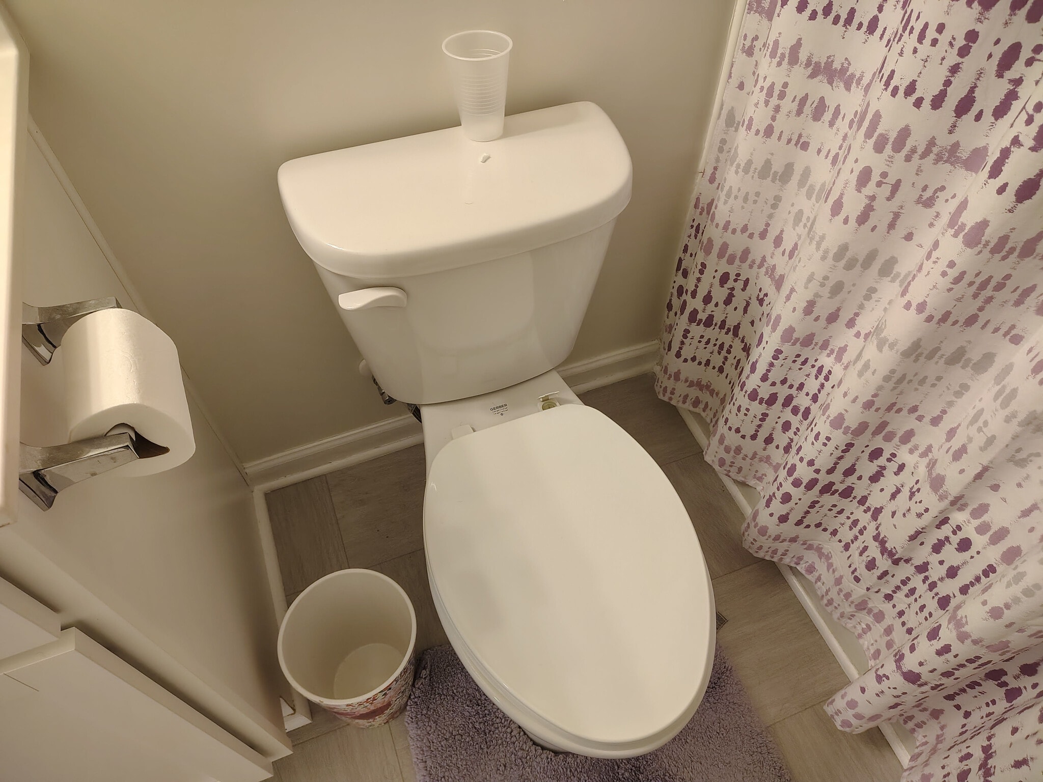 Building Photo - Room in House on Pennyroyal Wy