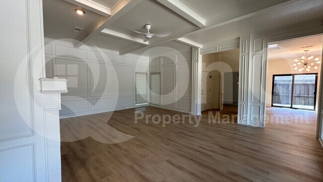 Building Photo - 3701 Leathertop Dr