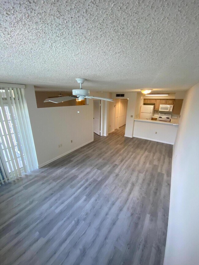 Building Photo - 1280 S Alhambra Cir