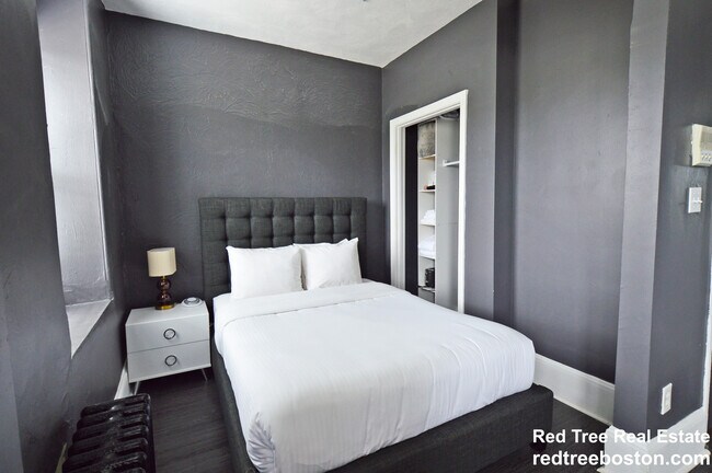 Building Photo - 1 Cortes St