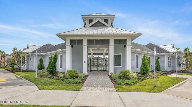 Building Photo - 130 Pasadena Dr