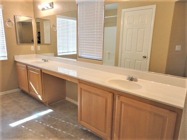 Building Photo - 3610 Canoe Camp Ct