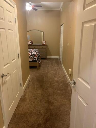 Building Photo - 1520 Main St