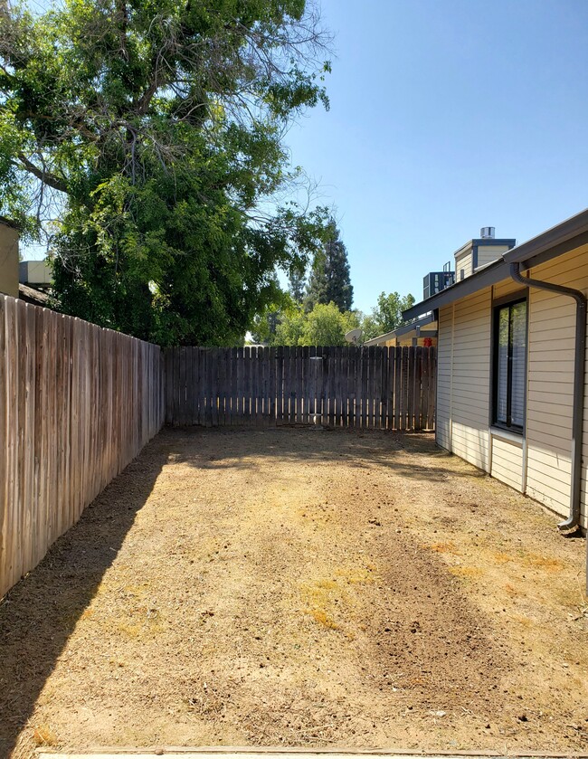 Backyard South View - 4617 N Charles Ave