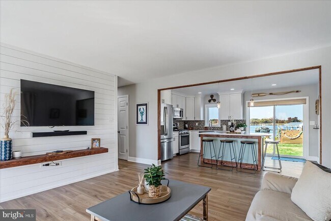 Building Photo - 6934 River Drive Rd