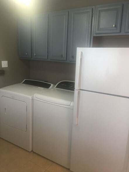 Building Photo - 6227 Curie St